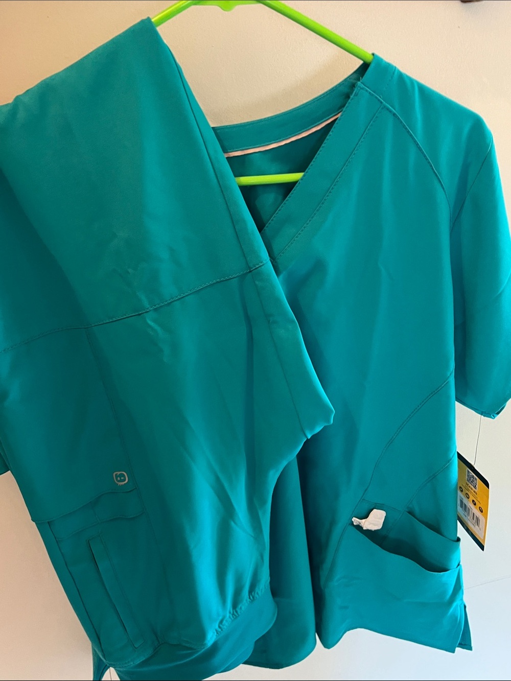 WonderWink Teal V-Neck Scrub Top NWT